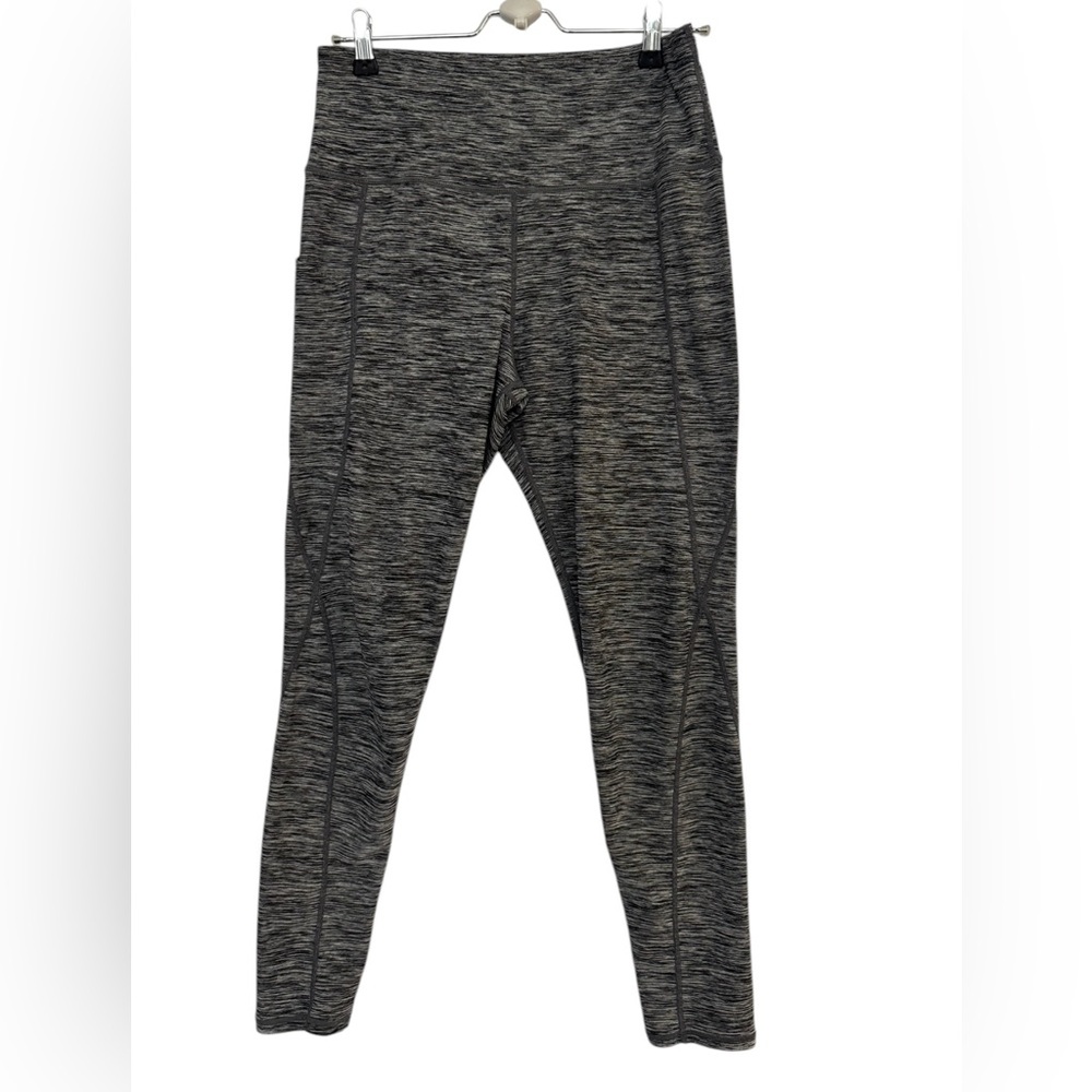 Sports Wear Leggings Size Large